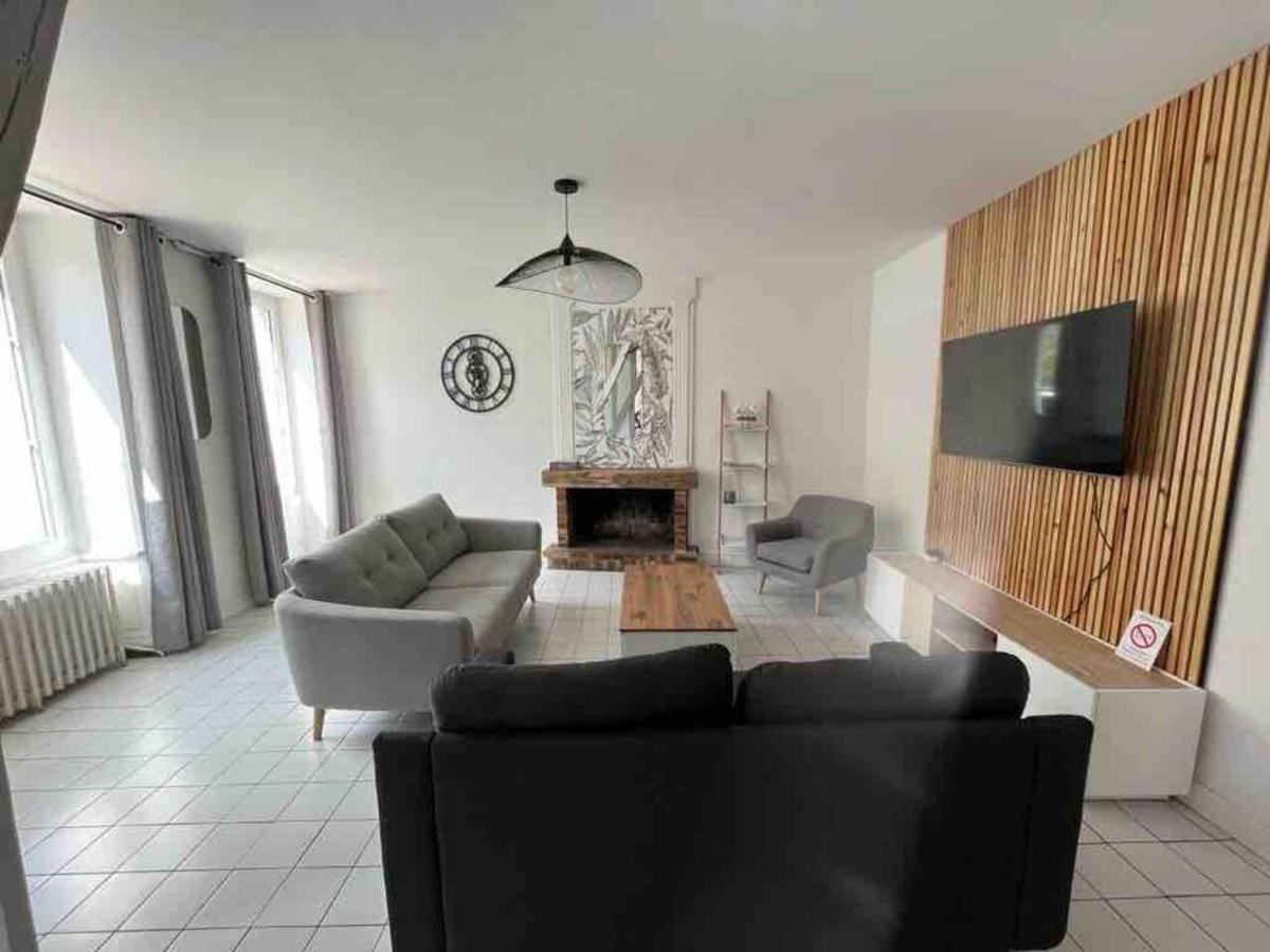 Logement Centre Ville 1 A 4 Chambres Alencon Exterior photo