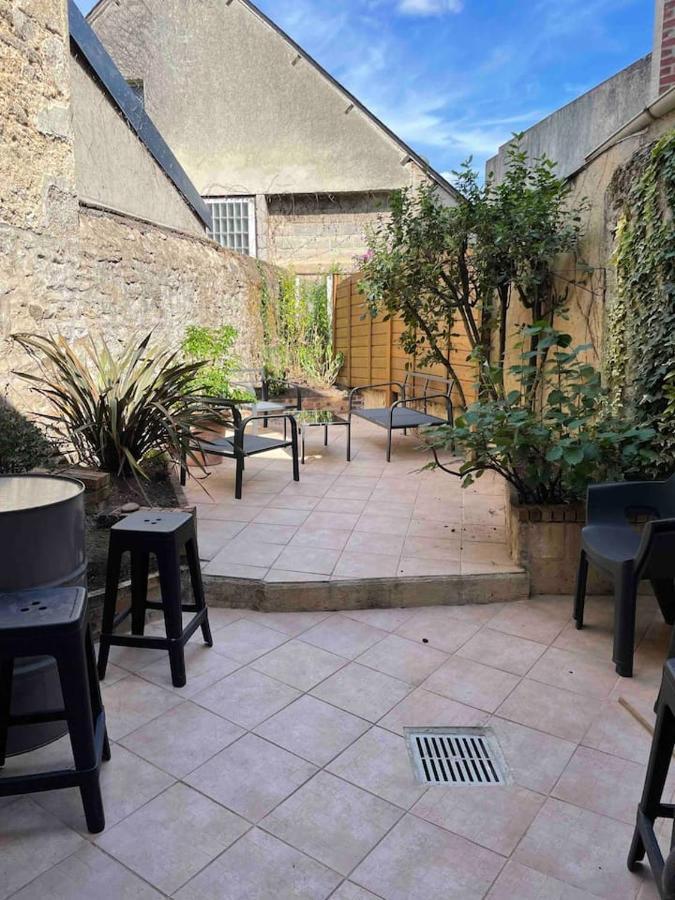 Logement Centre Ville 1 A 4 Chambres Alencon Exterior photo